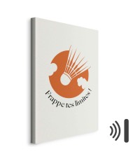 Paveikslas Badmintono kamuoliukas oranžinio rato fone