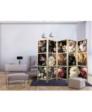 Japoniška kambario pertvara - Vintage floristika - didelės spalvingos gėlės juodame fone