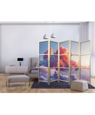 Japoniška kambario pertvara - Prieblandos spektaklis - rožinių ir violetinių atspalvių debesys