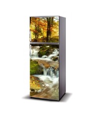 Magnetinis lipdukas ant šaldytuvo