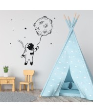 Sienų lipdukas Kosmonautas ir mėnulis